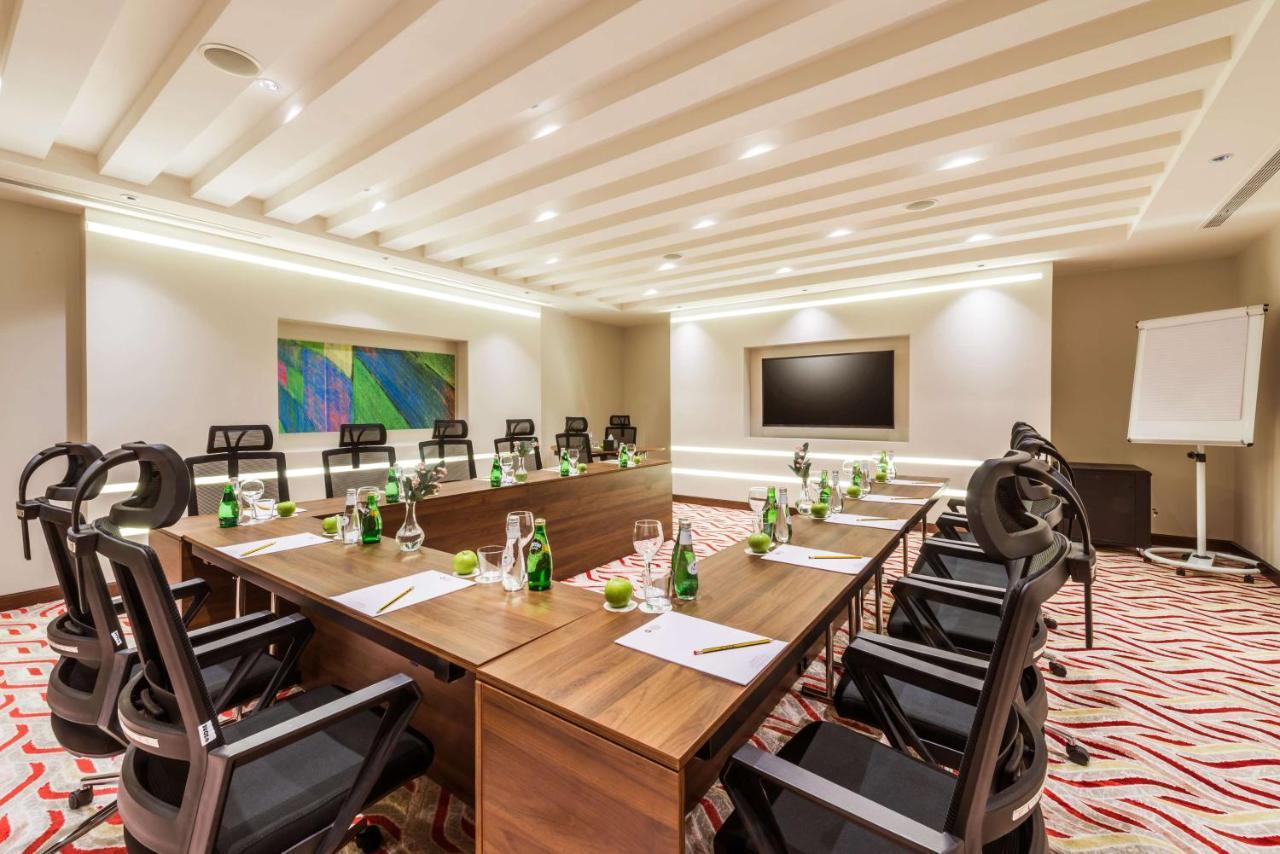 Best Western Plus Al Qurayyat City Center 外观 照片