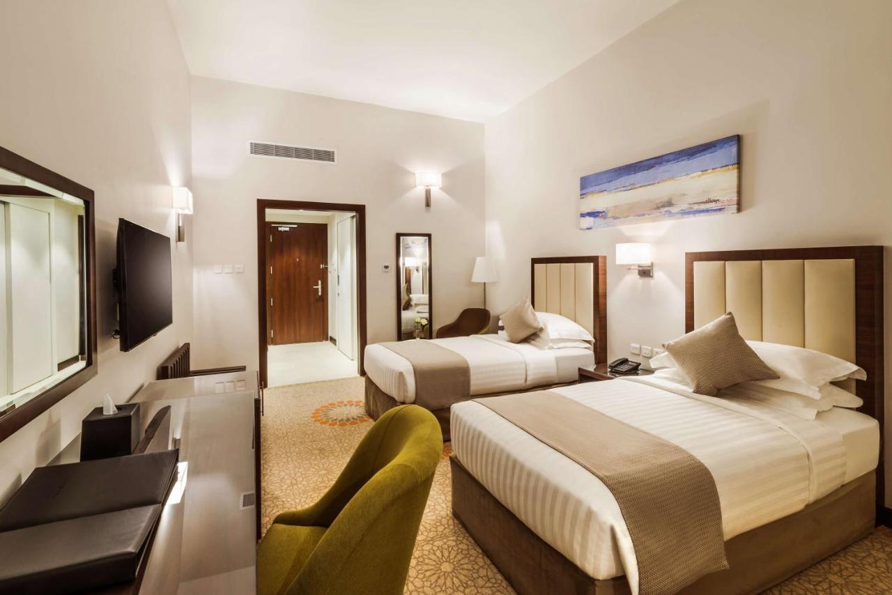 Best Western Plus Al Qurayyat City Center 外观 照片