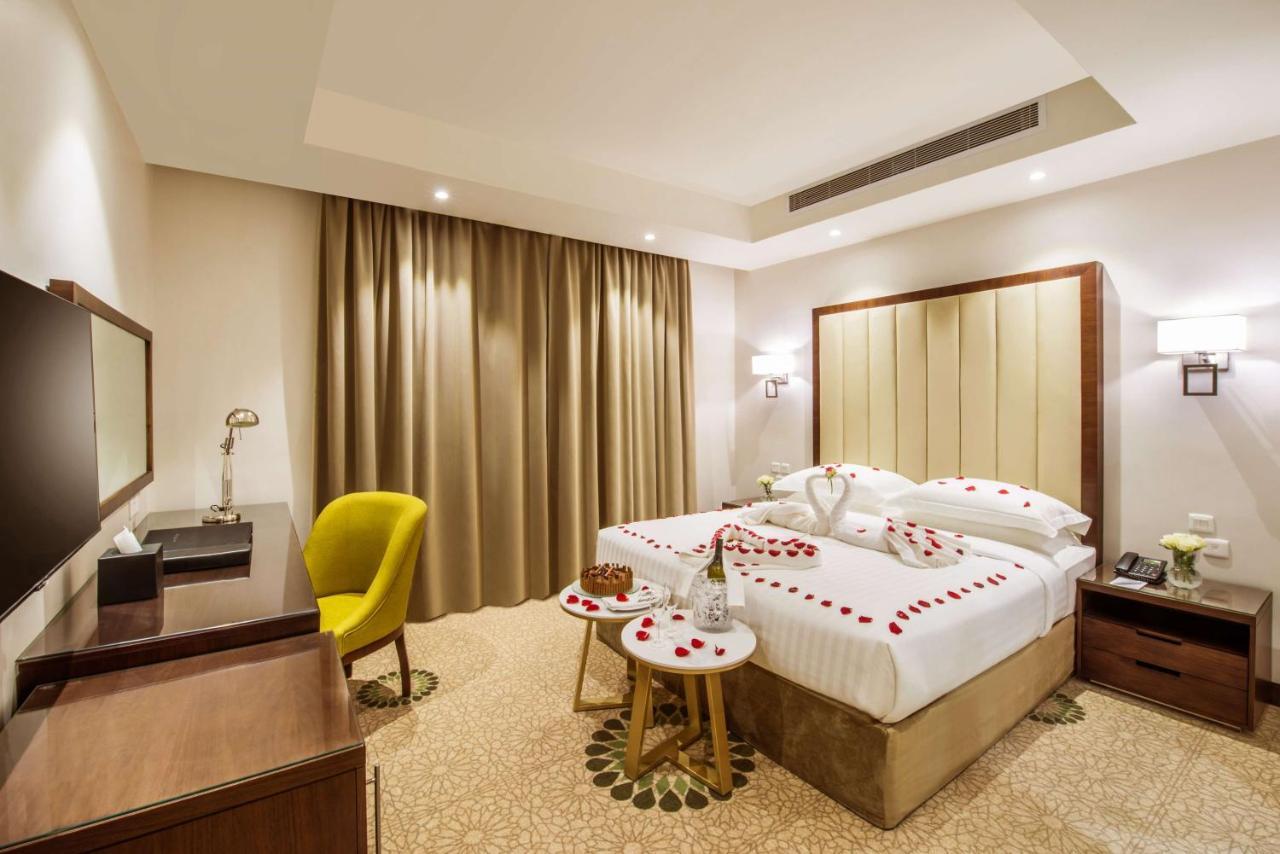 Best Western Plus Al Qurayyat City Center 外观 照片