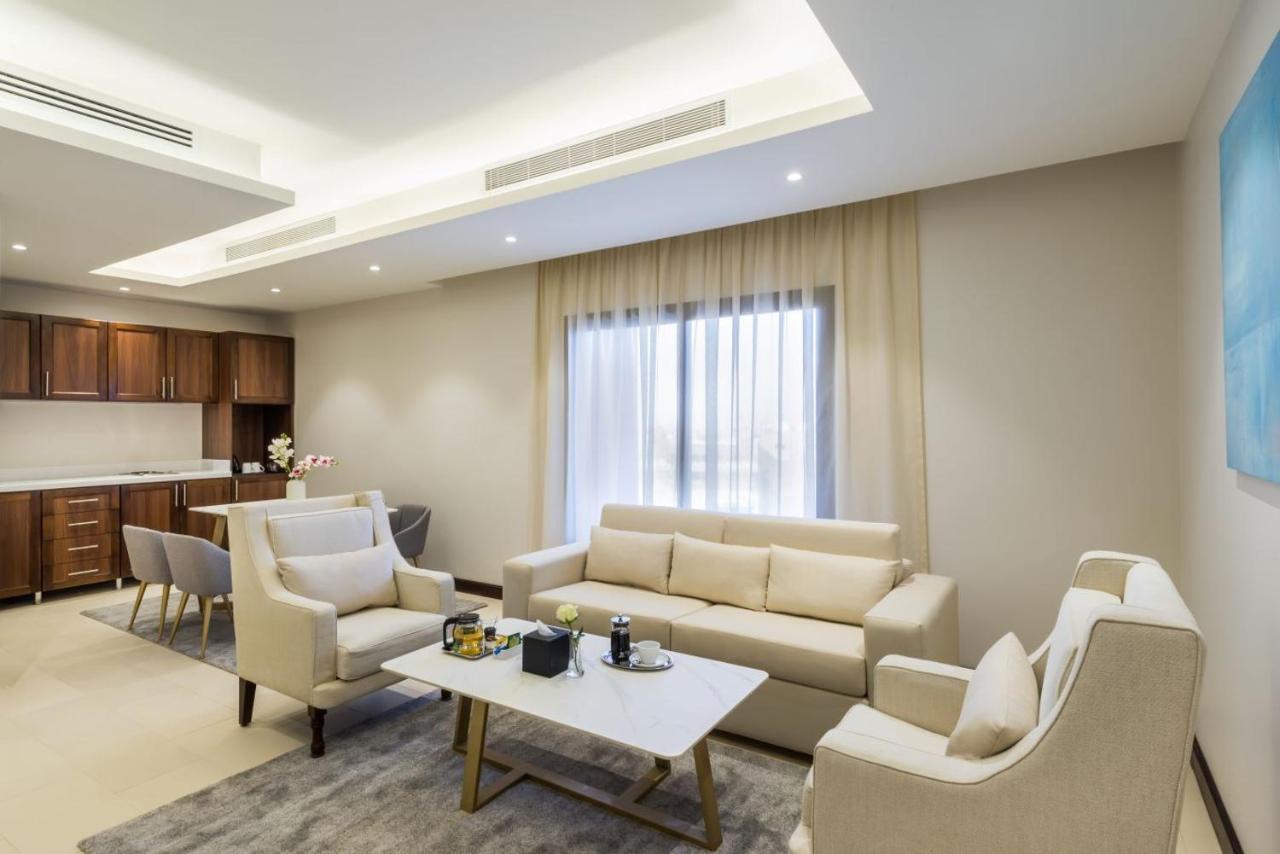 Best Western Plus Al Qurayyat City Center 外观 照片
