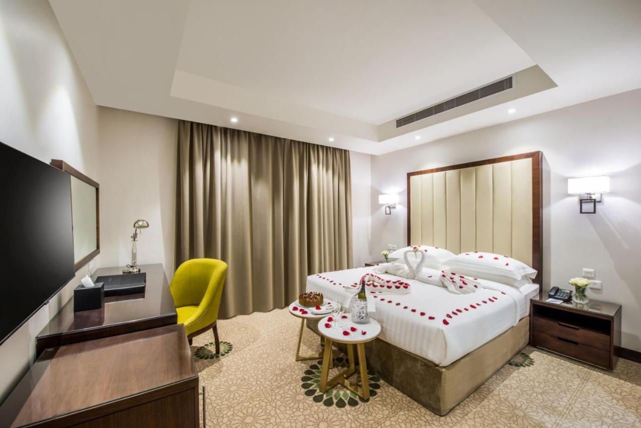 Best Western Plus Al Qurayyat City Center 外观 照片