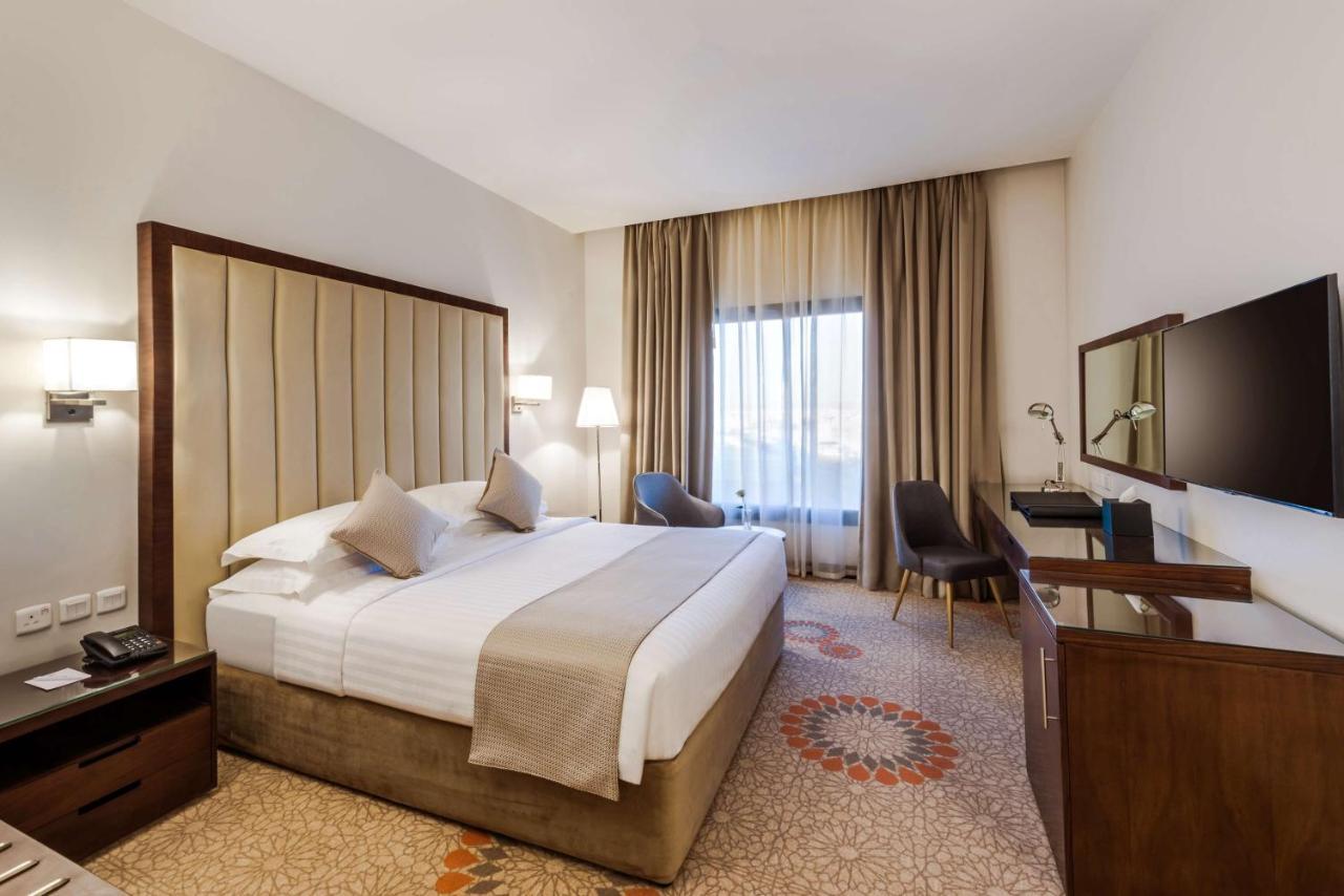 Best Western Plus Al Qurayyat City Center 外观 照片