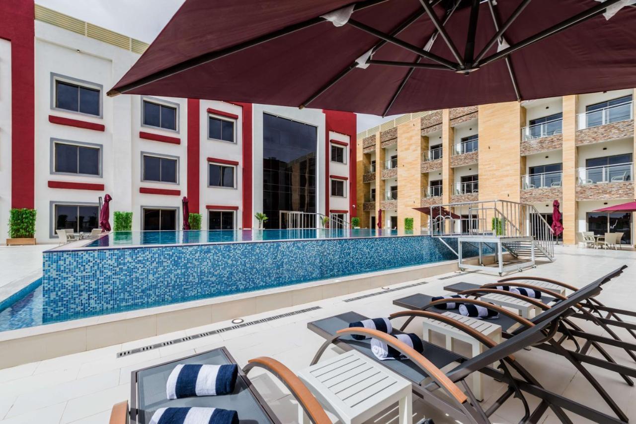 Best Western Plus Al Qurayyat City Center 外观 照片