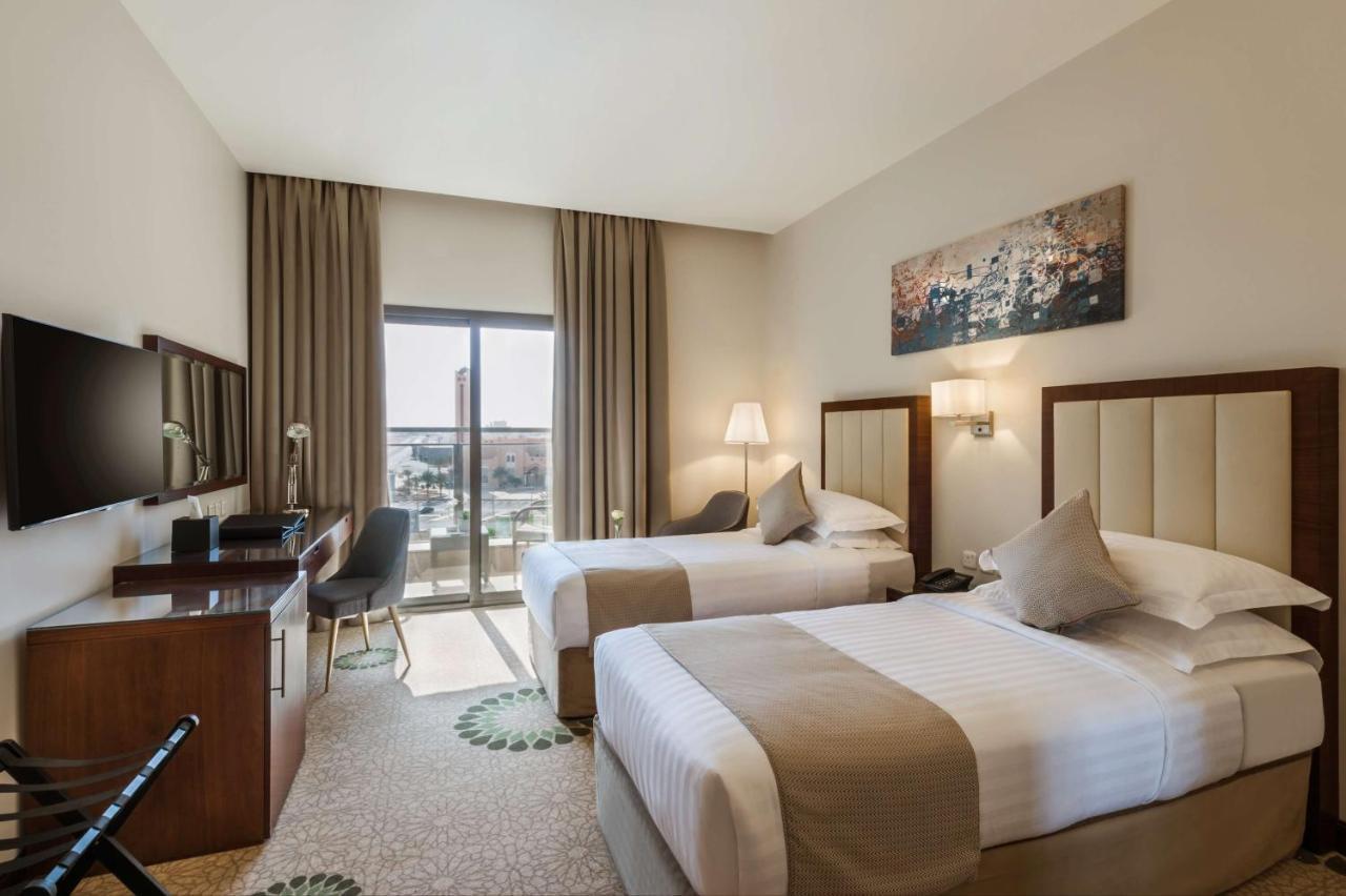 Best Western Plus Al Qurayyat City Center 外观 照片